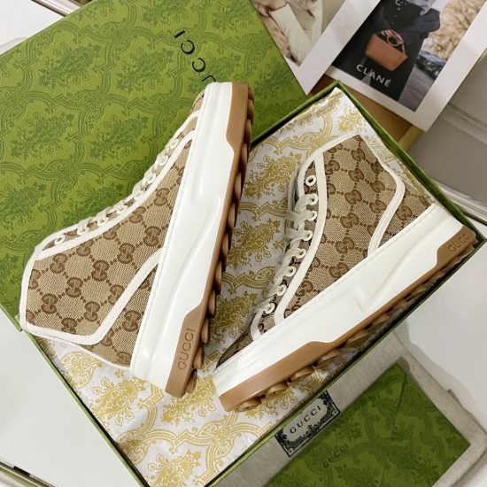 Gucci Shoes: Top Quality