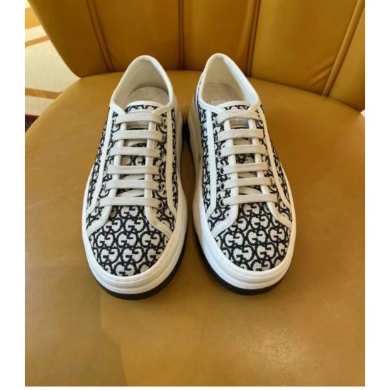 Gucci Shoes: Top Quality