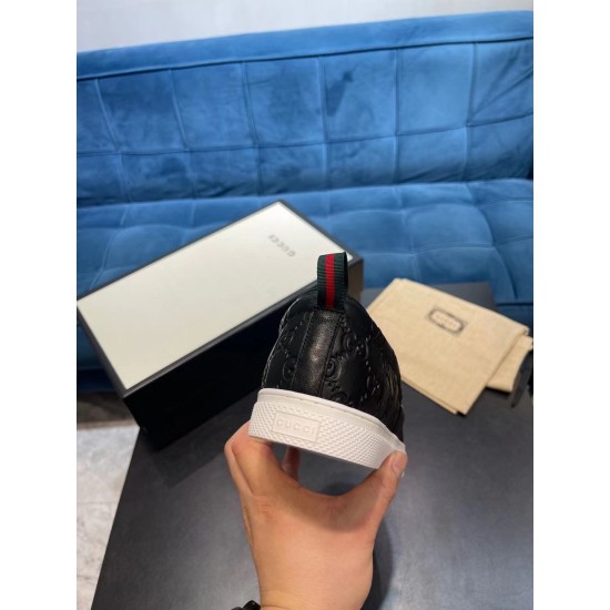Gucci Shoes: Top Quality