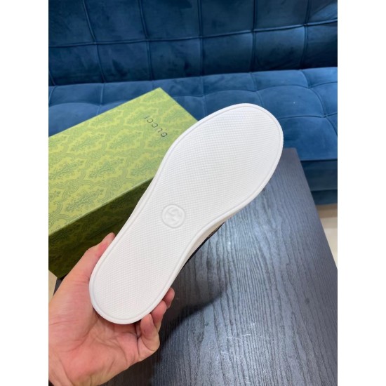 Gucci Shoes: Top Quality