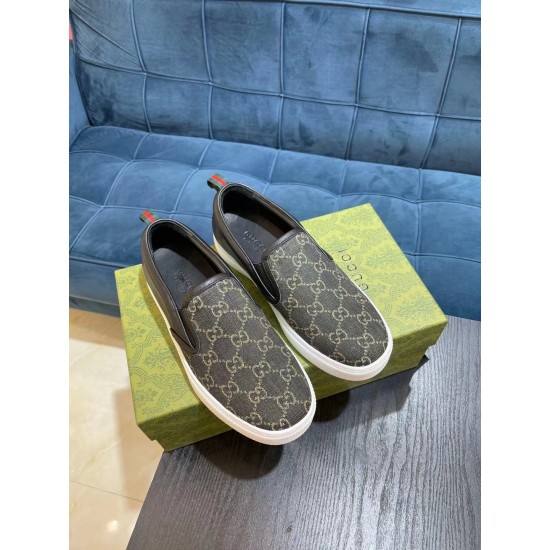 Gucci Shoes: Top Quality