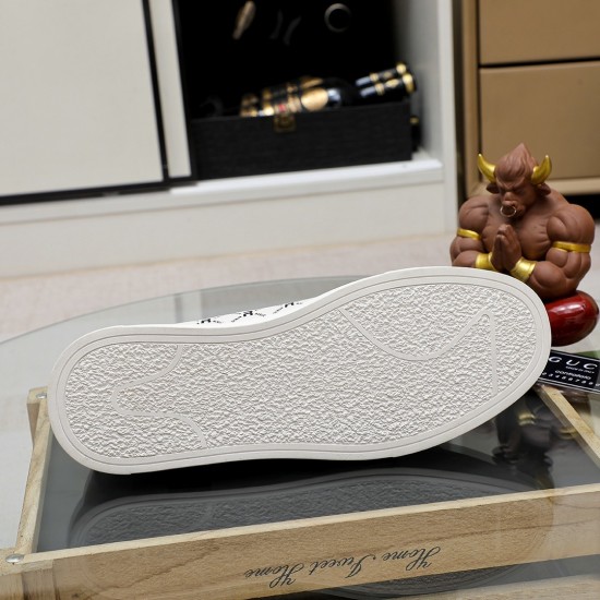 Gucci Shoes: Top Quality
