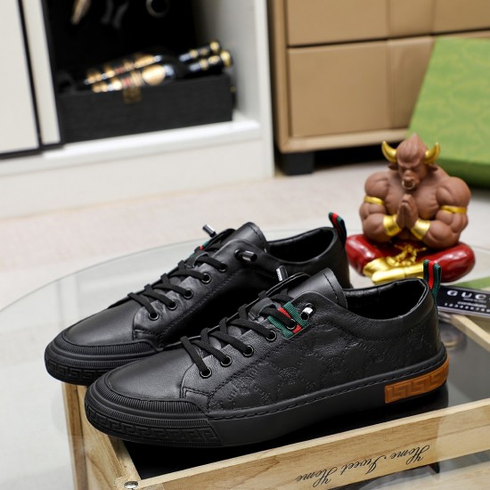 Gucci Shoes: Top Quality