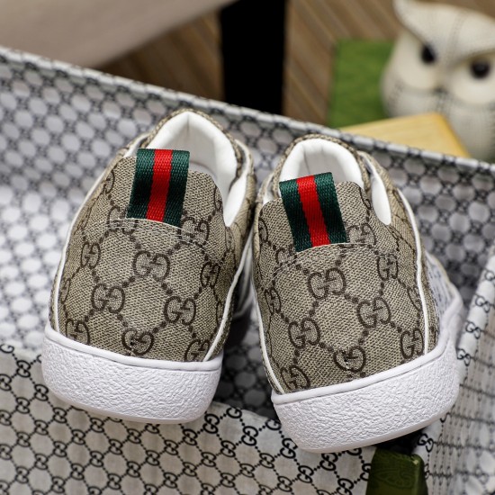 Gucci Shoes: Top Quality