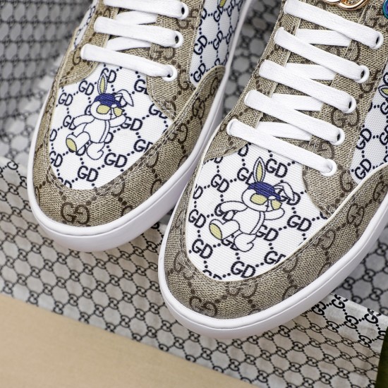 Gucci Shoes: Top Quality
