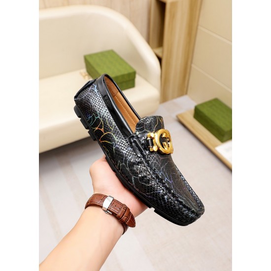 Gucci Shoes: Top Quality