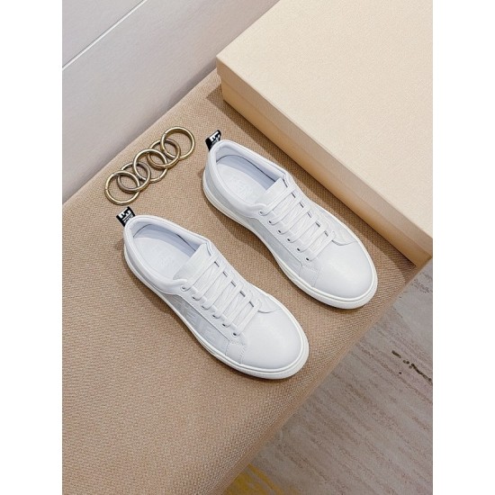 Gucci Shoes: Top Quality