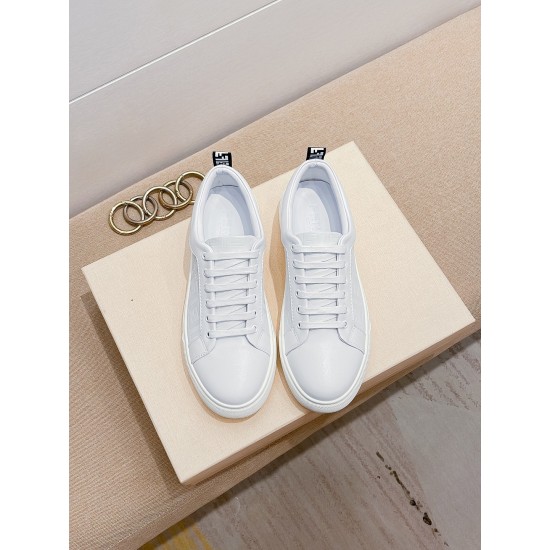 Gucci Shoes: Top Quality