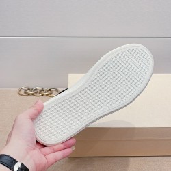 Gucci Shoes: Top Quality