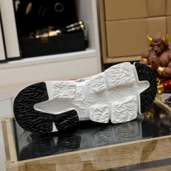 Gucci Shoes: Top Quality