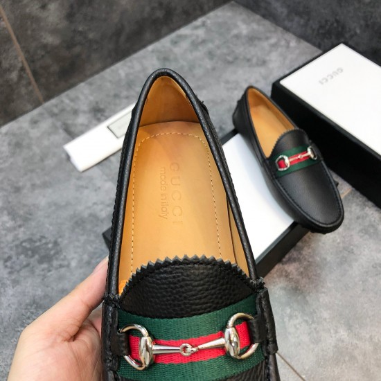 Gucci Shoes: Top Quality