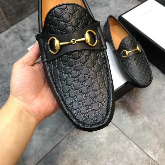 Gucci Shoes: Top Quality