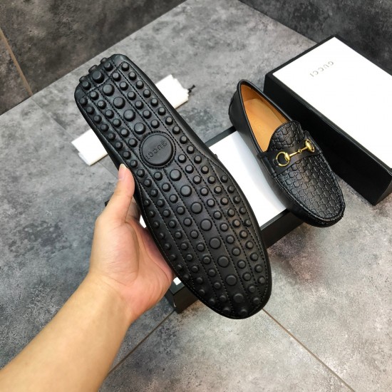 Gucci Shoes: Top Quality