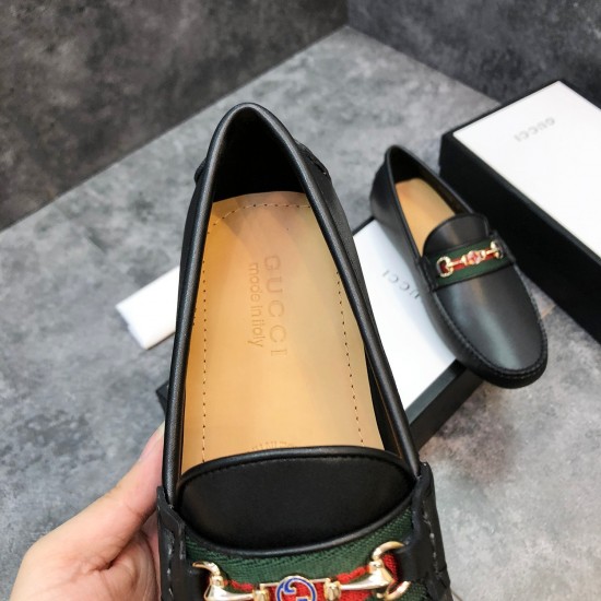 Gucci Shoes: Top Quality