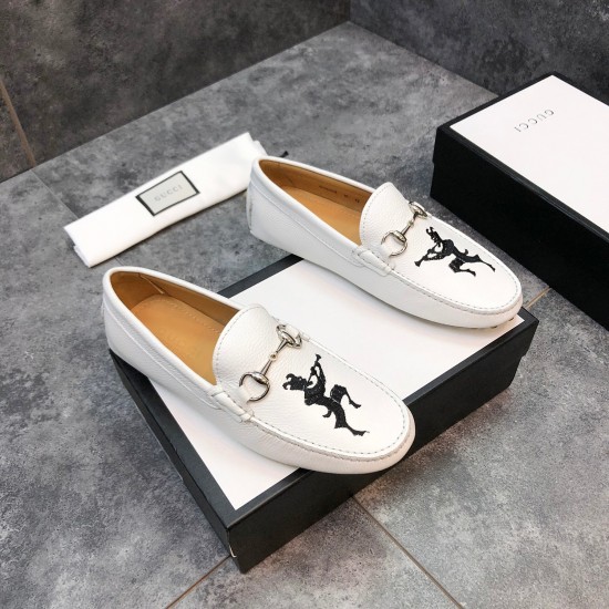 Gucci Shoes: Top Quality