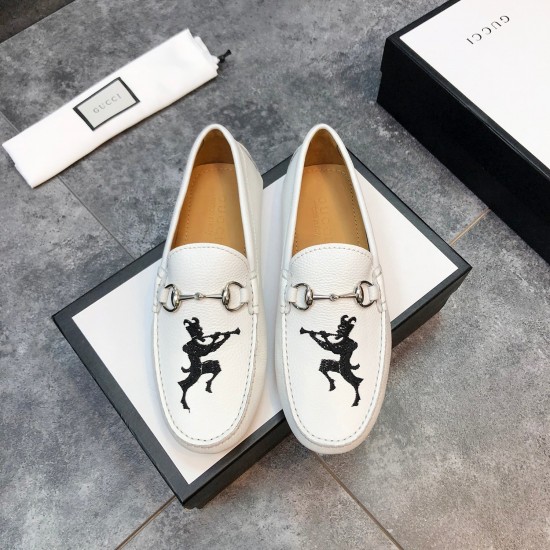 Gucci Shoes: Top Quality
