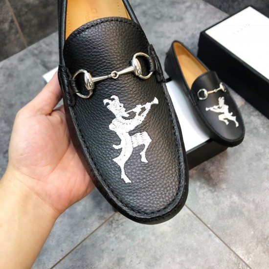 Gucci Shoes: Top Quality
