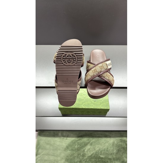 Gucci Shoes: Top Quality