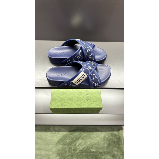 Gucci Shoes: Top Quality