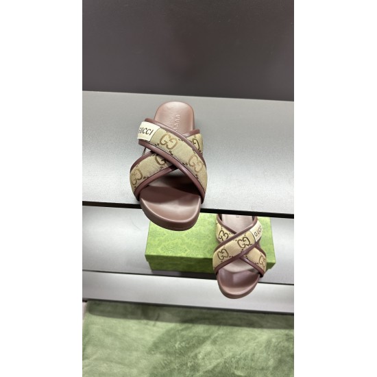 Gucci Shoes: Top Quality