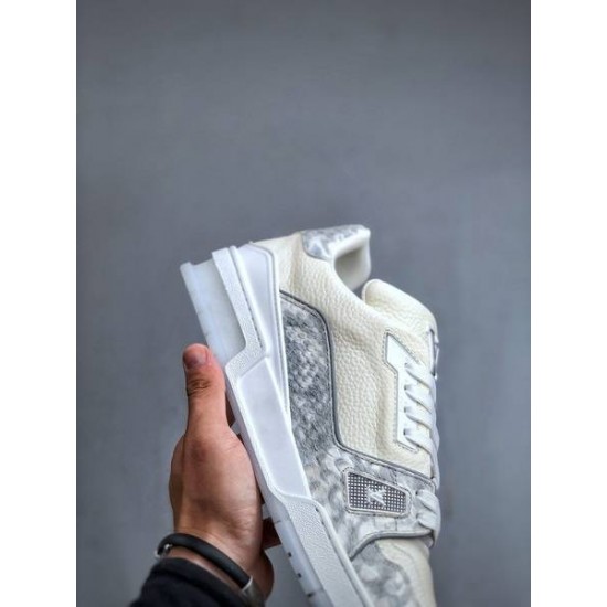 LV Shoes: Top Quality