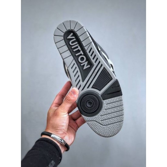 LV Shoes: Top Quality
