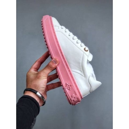 LV Shoes: Top Quality