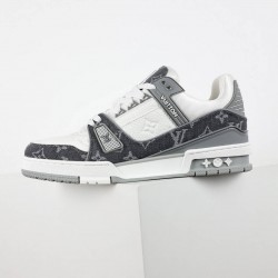 LV Shoes: Top Quality