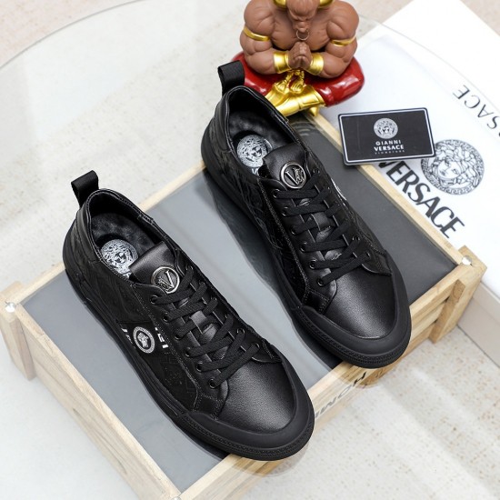 Versace Shoes: Top Quality