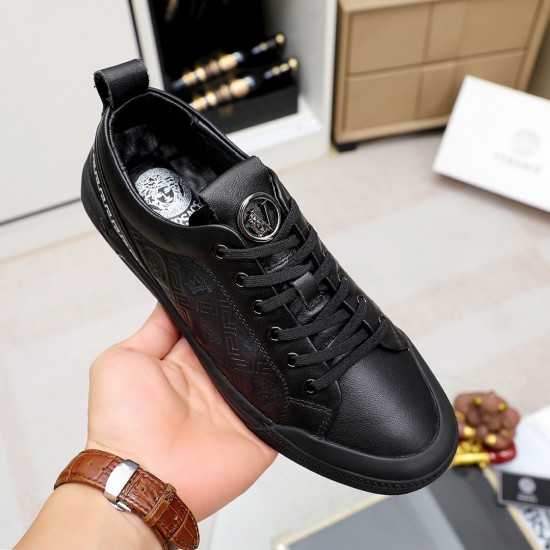 Versace Shoes: Top Quality