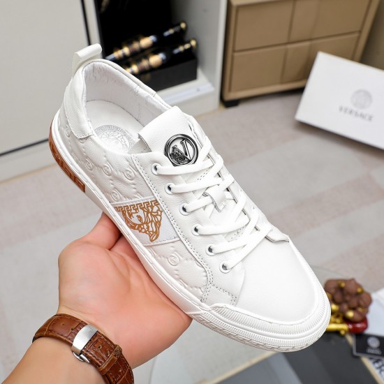 Versace Shoes: Top Quality