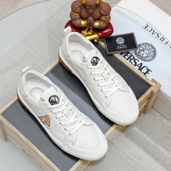 Versace Shoes: Top Quality