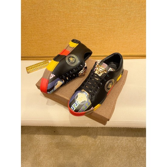 Versace Shoes: Top Quality