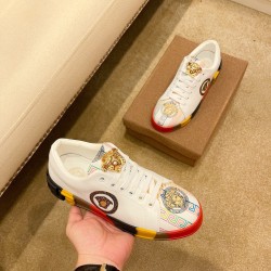 Versace Shoes: Top Quality