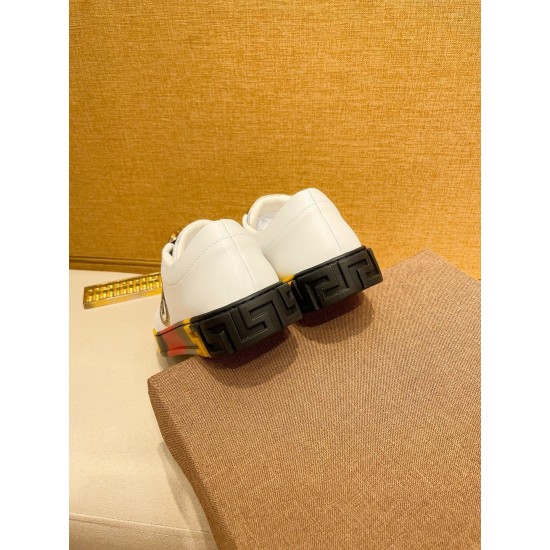 Versace Shoes: Top Quality