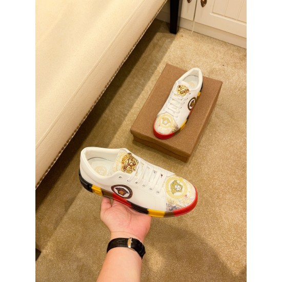 Versace Shoes: Top Quality