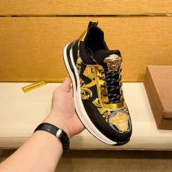 Versace Shoes: Top Quality