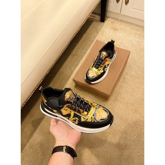 Versace Shoes: Top Quality
