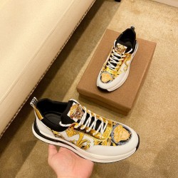 Versace Shoes: Top Quality