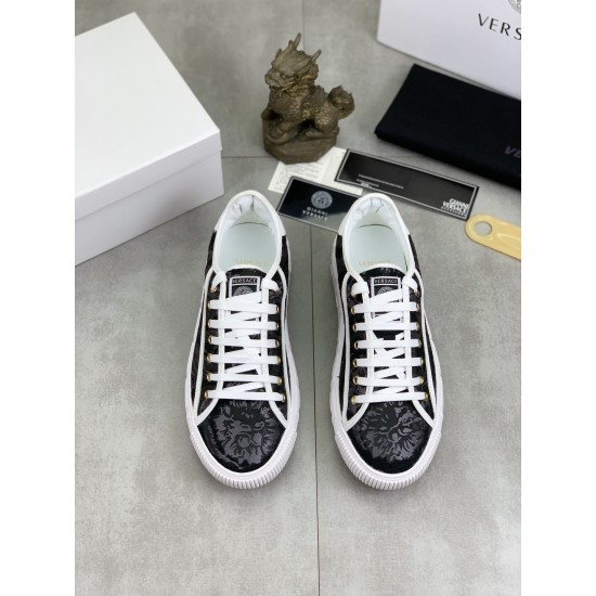 Versace Shoes: Top Quality