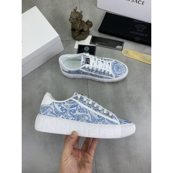 Versace Shoes: Top Quality