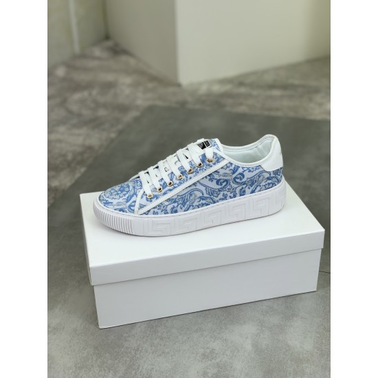Versace Shoes: Top Quality