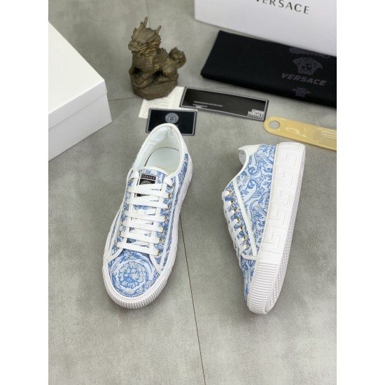 Versace Shoes: Top Quality