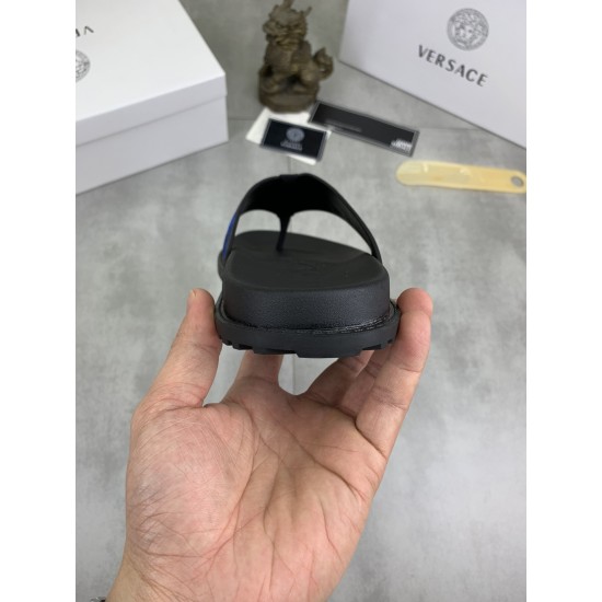 Versace Shoes: Top Quality