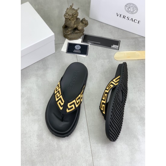 Versace Shoes: Top Quality