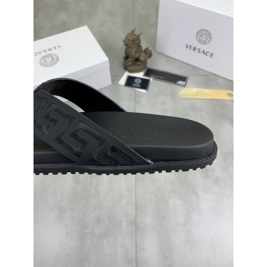 Versace Shoes: Top Quality