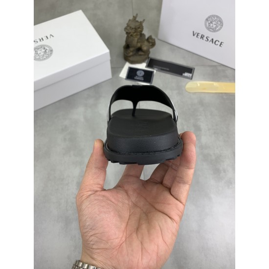 Versace Shoes: Top Quality