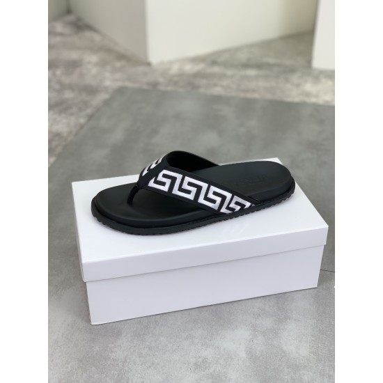 Versace Shoes: Top Quality
