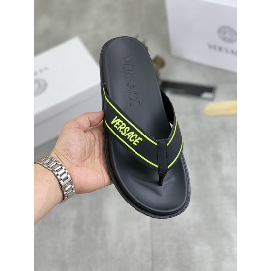 Versace Shoes: Top Quality