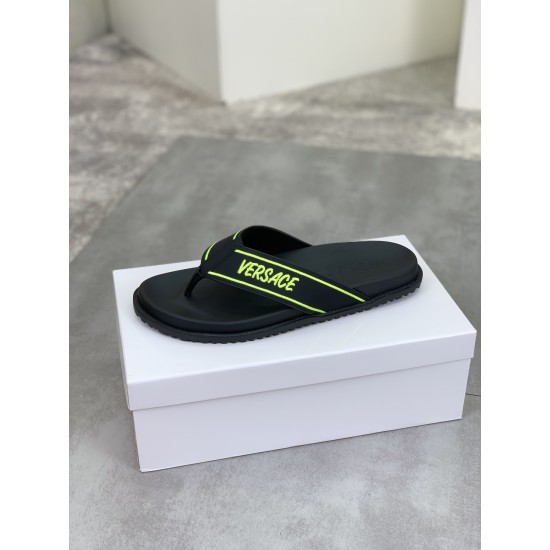 Versace Shoes: Top Quality